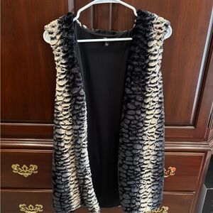 Cupio Faux Fur Vest Size XL